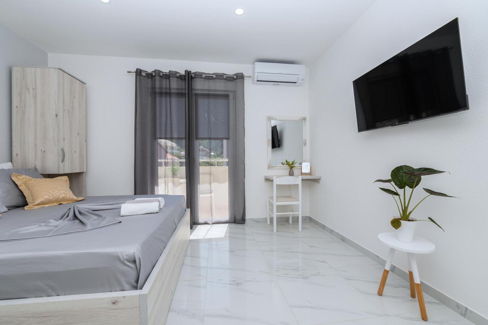 Apartmants Sestic Тучепи Экстерьер фото